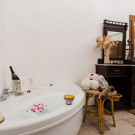 Apartment Dimora Tizzi - Boutique - By Just Srl